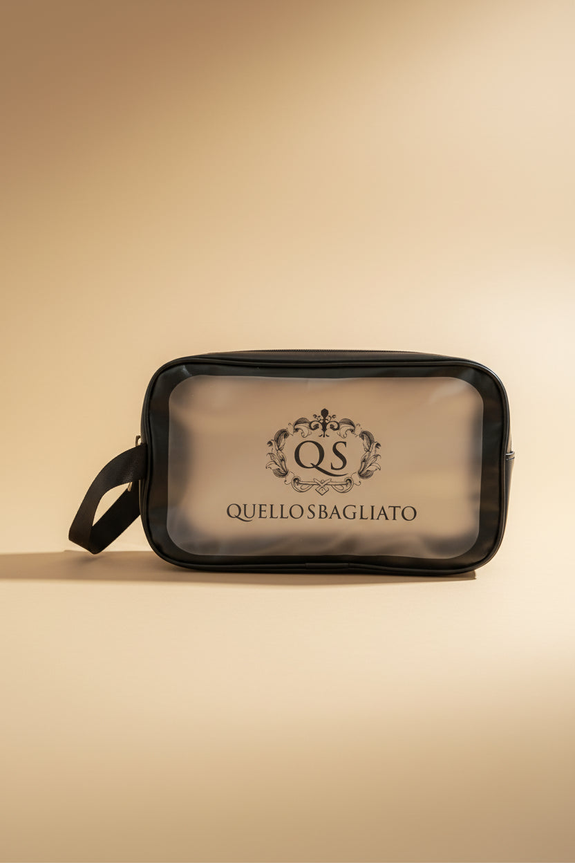 Beauty case capiente da viaggio Quello Sbagliato pratico e organizzato