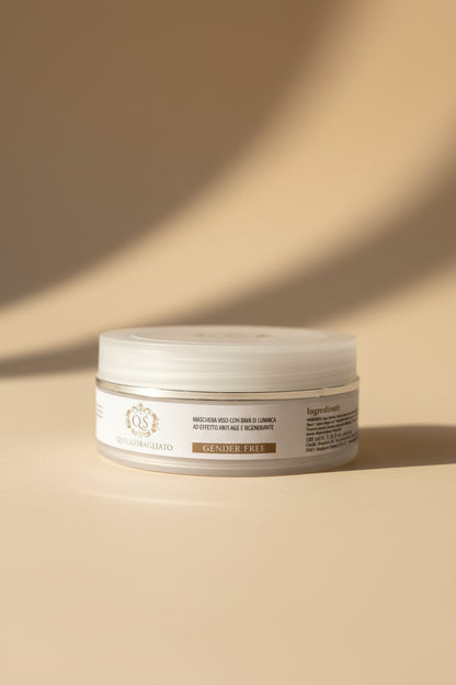 Maschera viso effetto lifting bava lumaca texture rigenerante